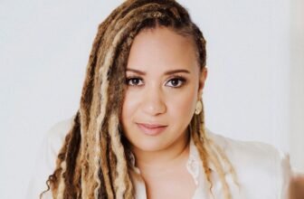 20 Years Later, Tracie Thoms Returns to ‘The Devil Wears Prada 2’ With a Whole New Outlook on Beauty