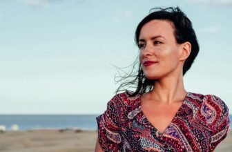 The Truth About the Collagen Cliff and How to Stay Ahead of It