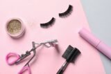 Can You Curl Your Eyelashes With Mascara On?