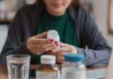Why Experts Are Urging Caution Around the Pepcid AC and Allegra Trend